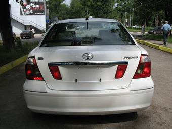 2003 Toyota Premio Photos