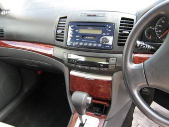 2003 Toyota Premio Photos