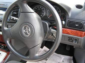 2003 Toyota Premio Pictures