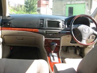 2003 Toyota Premio Photos