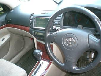 2003 Toyota Premio Photos
