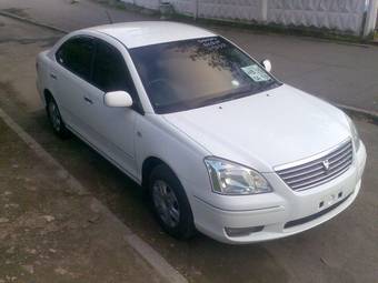 2003 Toyota Premio Pics