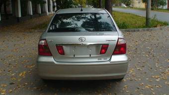 2003 Toyota Premio Pictures