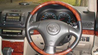 2003 Toyota Premio Pictures