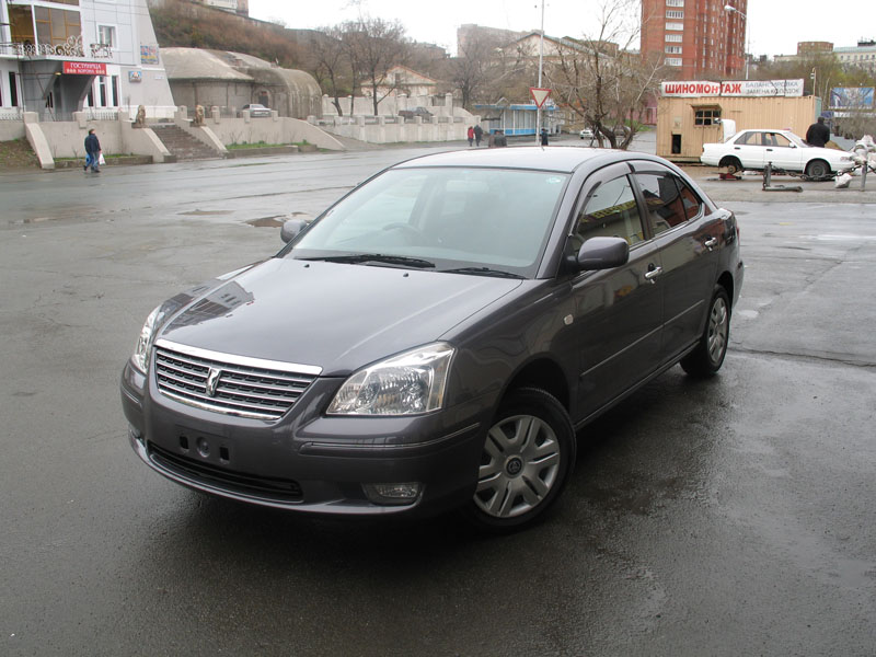 2004 Toyota Premio