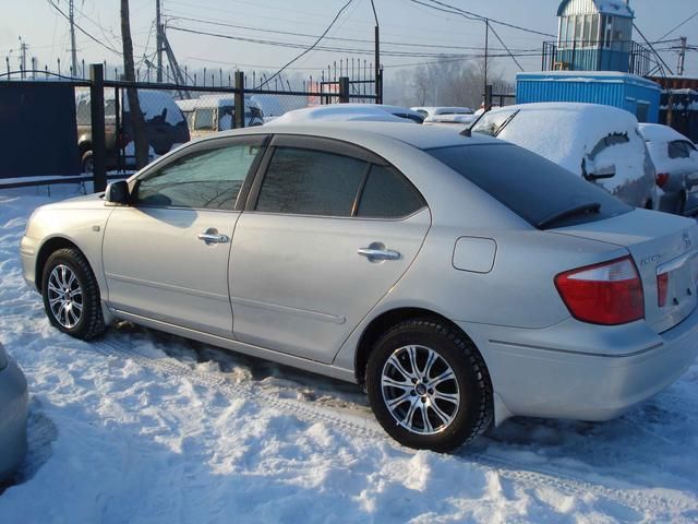2004 Toyota Premio