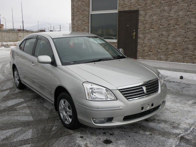 2004 Toyota Premio