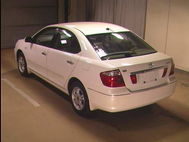 2004 Toyota Premio