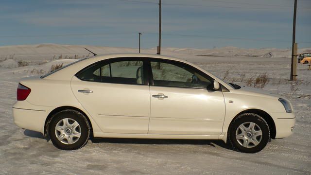 2004 Toyota Premio