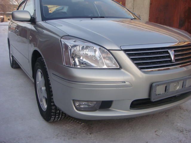 2004 Toyota Premio