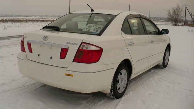 2004 Toyota Premio
