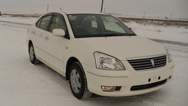 2004 Toyota Premio