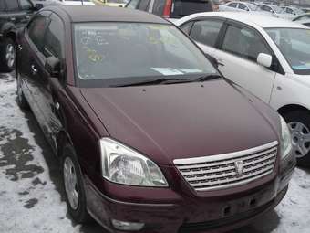 2004 Toyota Premio