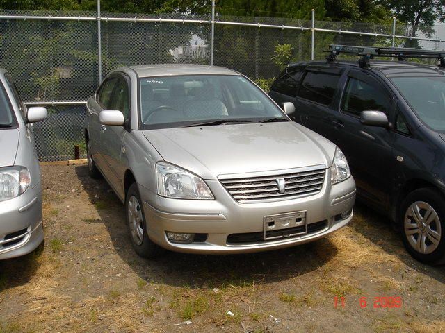 2004 Toyota Premio