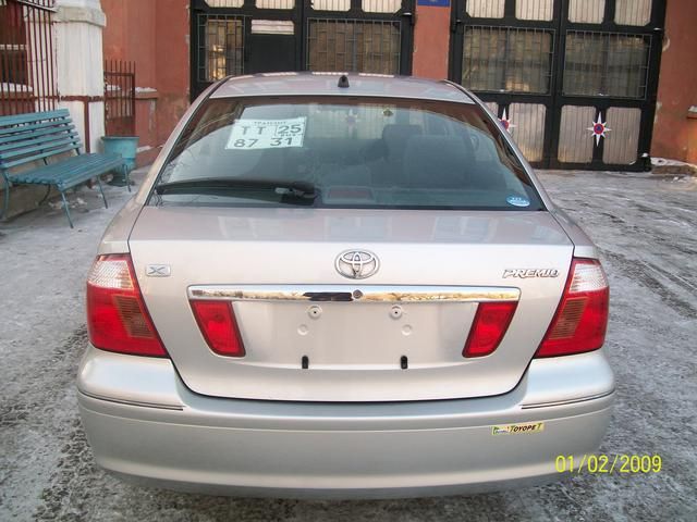 2004 Toyota Premio