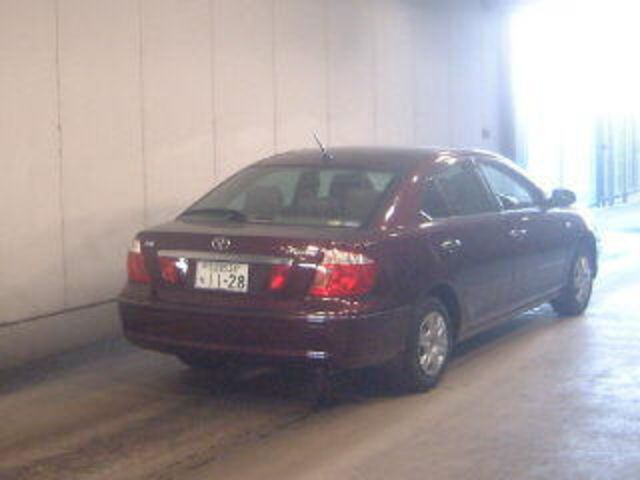 2004 Toyota Premio