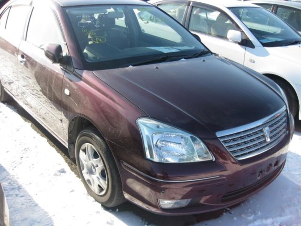 2004 Toyota Premio