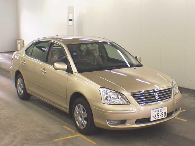 2004 Toyota Premio