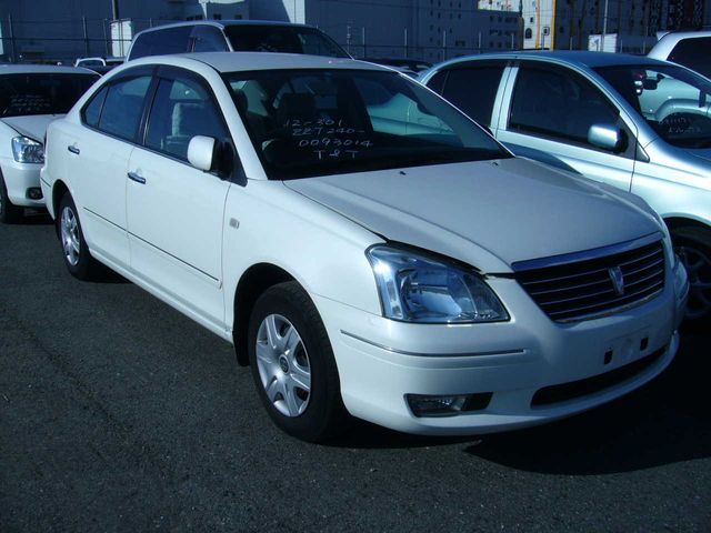 2004 Toyota Premio