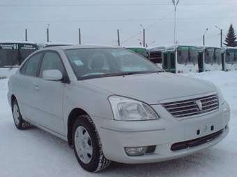 2004 Toyota Premio