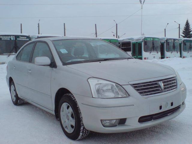 2004 Toyota Premio