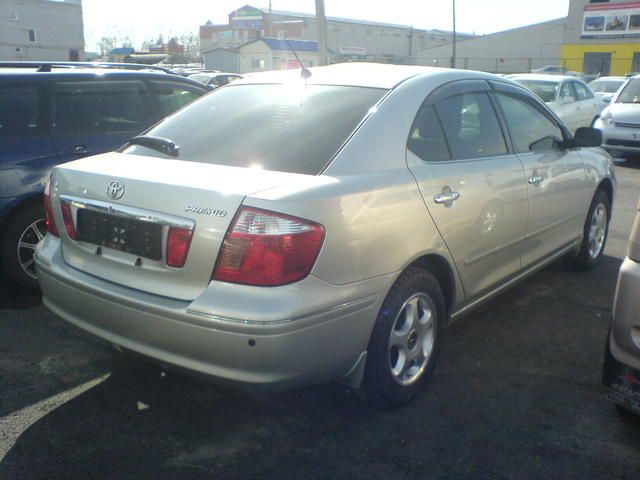 2004 Toyota Premio