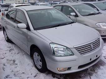 2004 Toyota Premio
