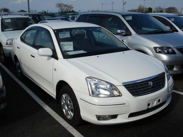 2004 Toyota Premio