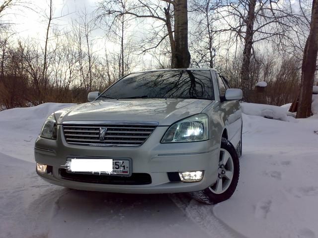 2004 Toyota Premio