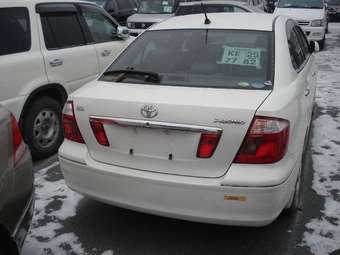 2004 Toyota Premio Pictures