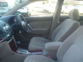 2004 Toyota Premio Photos