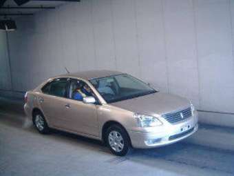 2004 Toyota Premio Photos