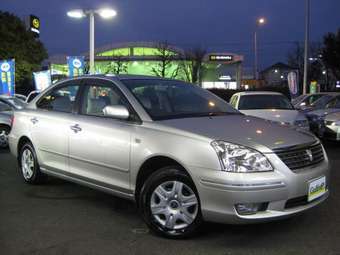 2004 Toyota Premio Pics