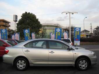 2004 Toyota Premio Photos