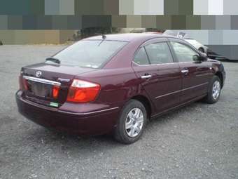 2004 Toyota Premio Pictures