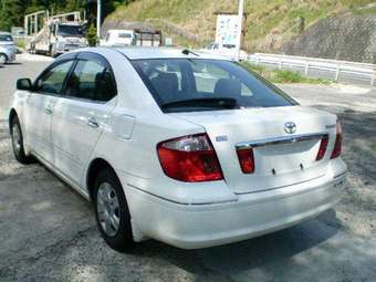 2004 Toyota Premio Photos