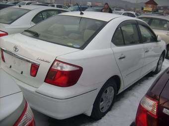 2004 Toyota Premio Pictures