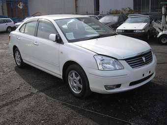 2004 Toyota Premio Images