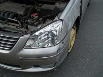 2004 Toyota Premio Pictures