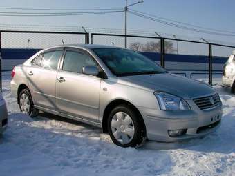 2004 Toyota Premio Pictures
