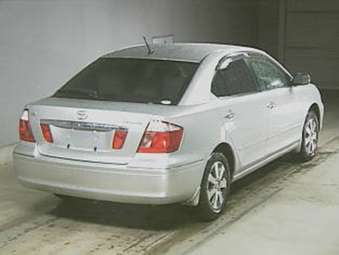 2004 Toyota Premio Pictures
