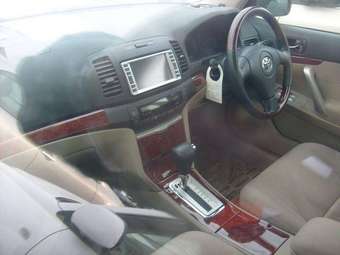 2004 Toyota Premio Pics