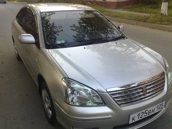 2004 Toyota Premio Pictures