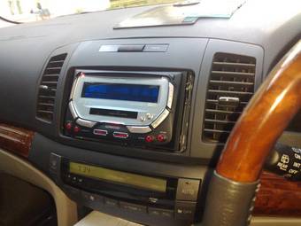 2004 Toyota Premio Photos