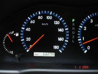 2004 Toyota Premio Photos