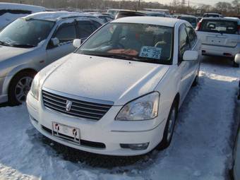 2004 Toyota Premio Pictures