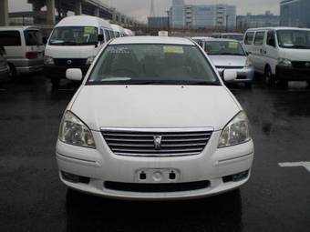 2004 Toyota Premio Photos