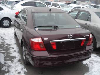 2004 Toyota Premio Photos