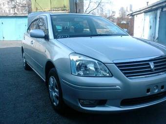 2004 Toyota Premio Pictures