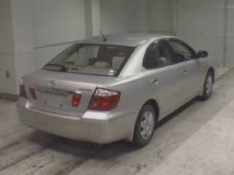 2004 Toyota Premio Pictures